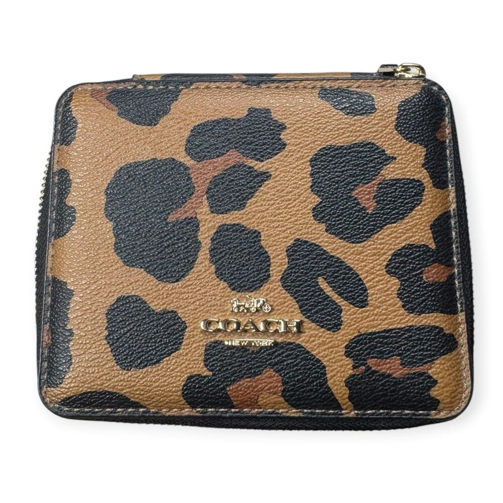 Coach Large Jewelry Box Leopard Print with Mirror Zip Around C8081G VTG